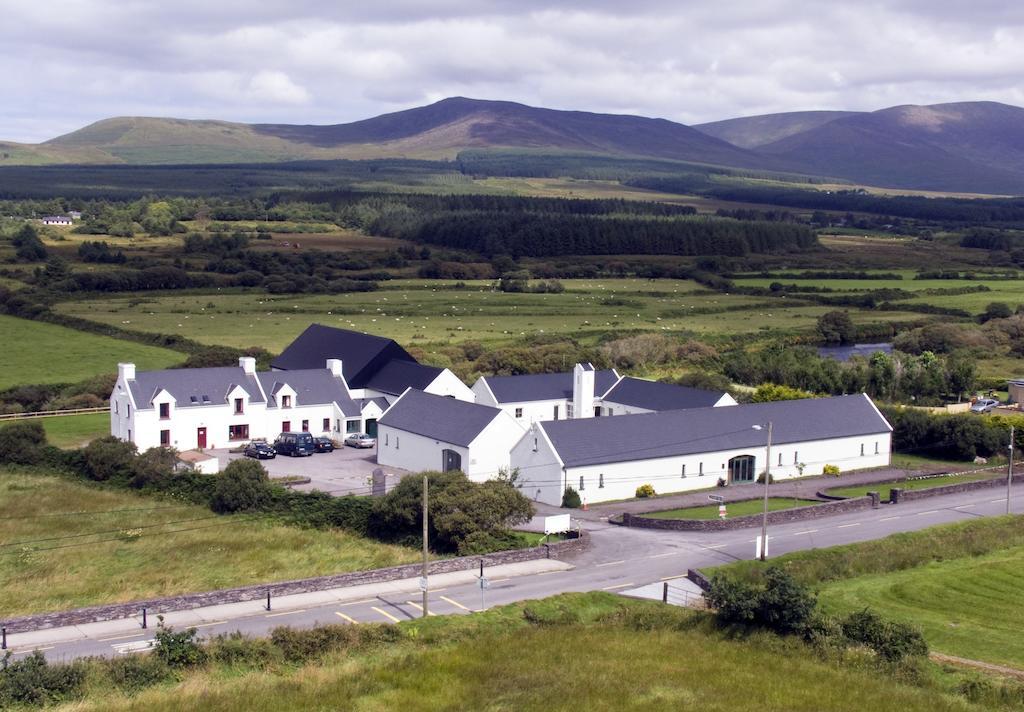 Bru Na Dromoda/Dromid Hostel Killeenleagh Bridge Exteriör bild